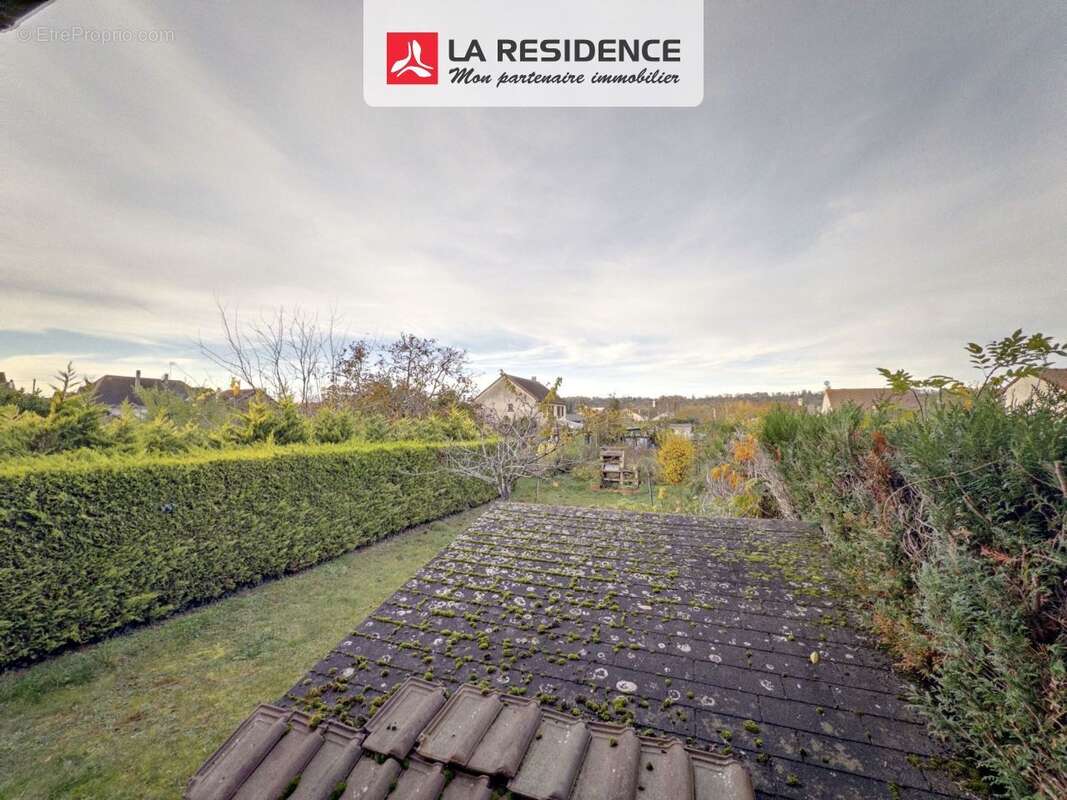 Maison à LES MUREAUX