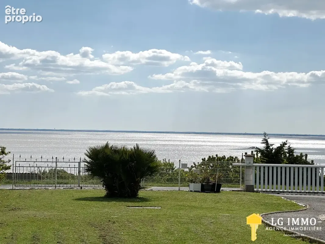 Maison face estuaire sur les hauteurs de Barzan Plage - photo 3