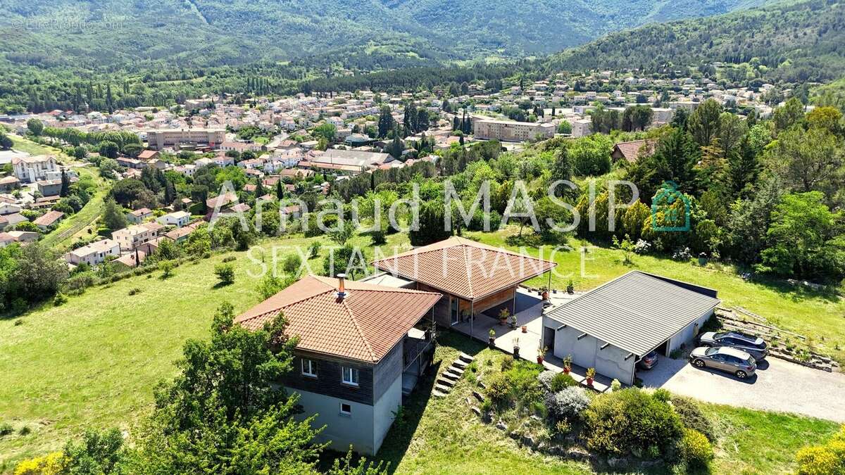 Maison à QUILLAN