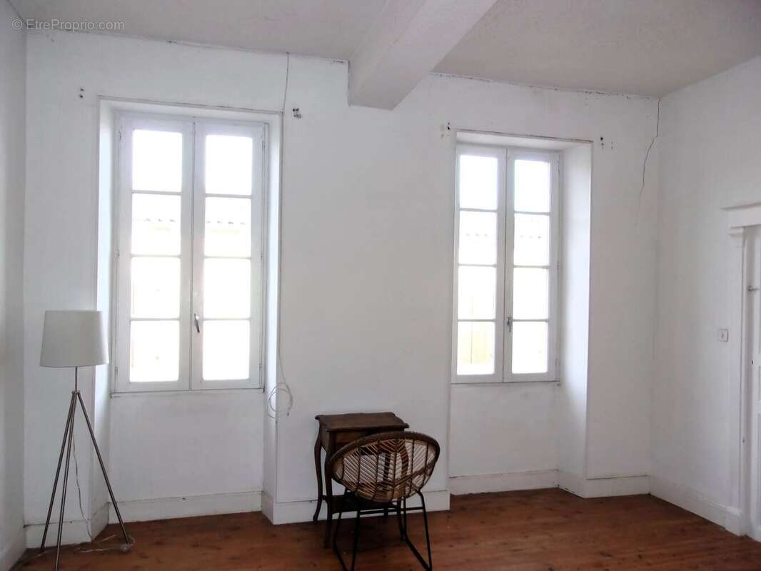 Maison à LEVIGNAC-DE-GUYENNE