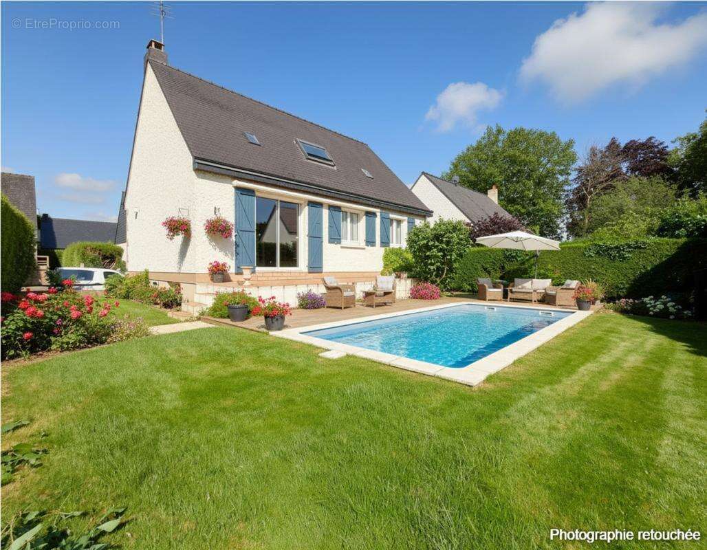 Maison à THORIGNE-FOUILLARD