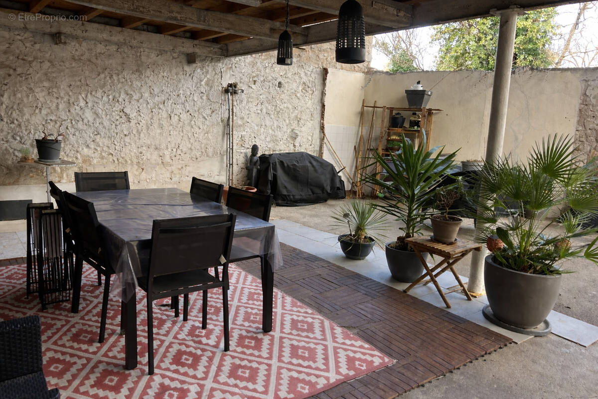 Maison à LAVARDAC