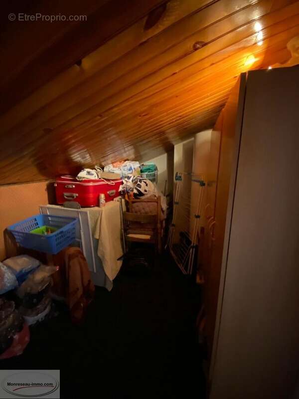 Appartement à GREOLIERES