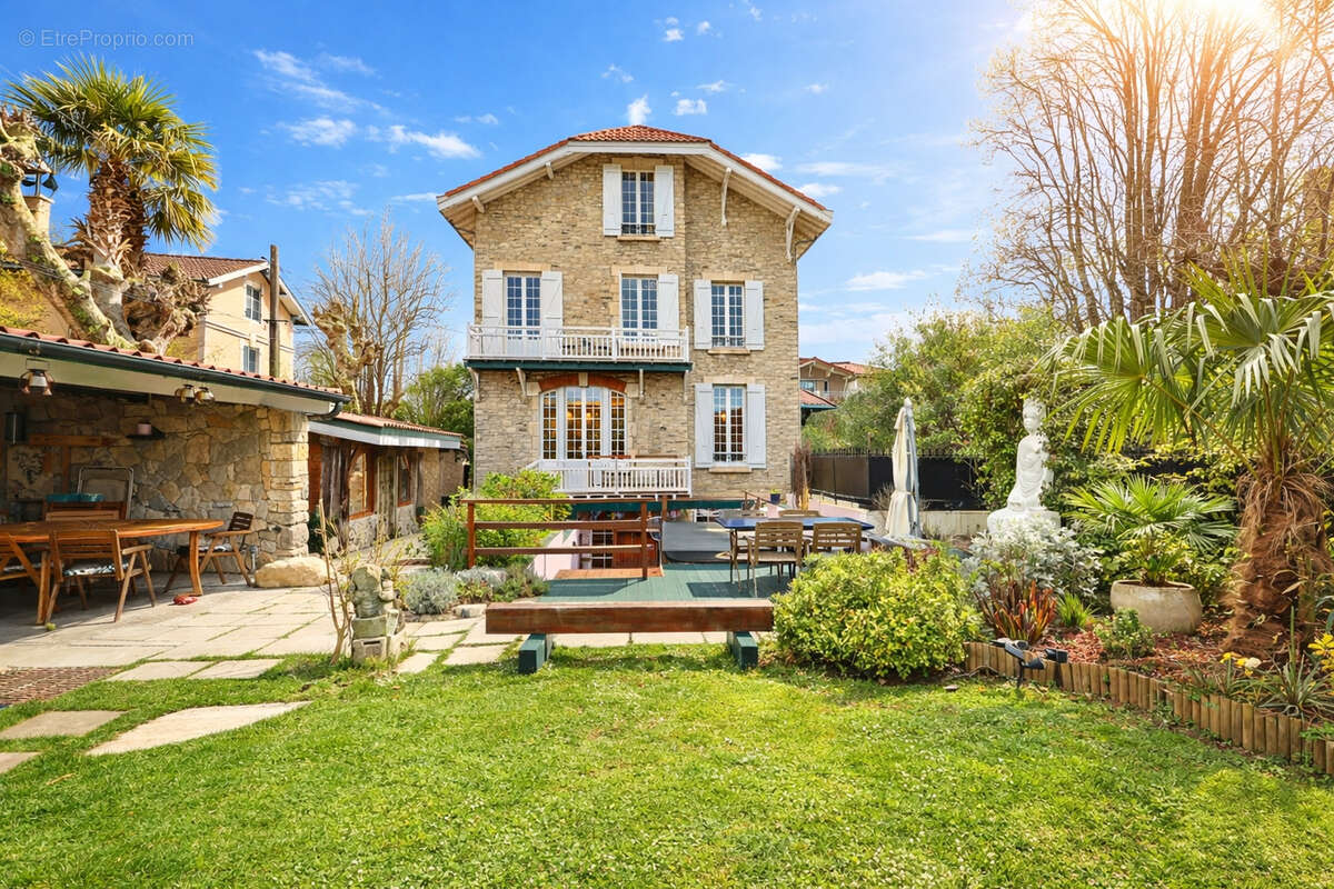 Maison à BAYONNE
