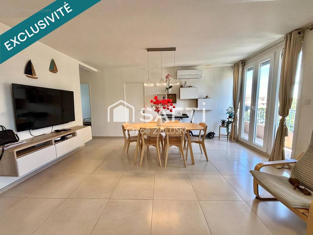 Photo 1 - Appartement à FREJUS