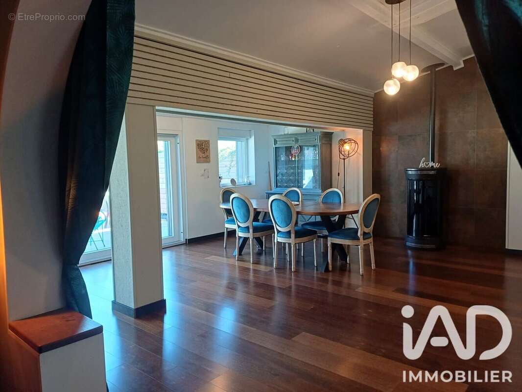 Maison 160 m² à Saint-Amand-Les-Eaux  - photo 7