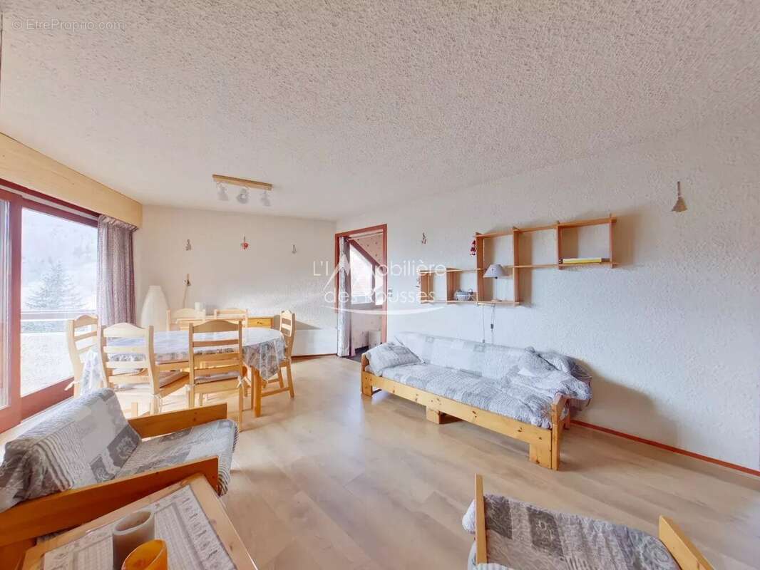 Appartement à LELEX