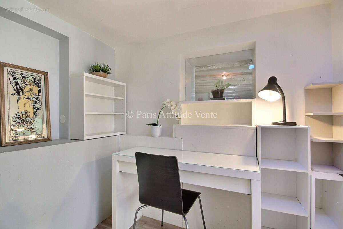 Appartement à PARIS-2E