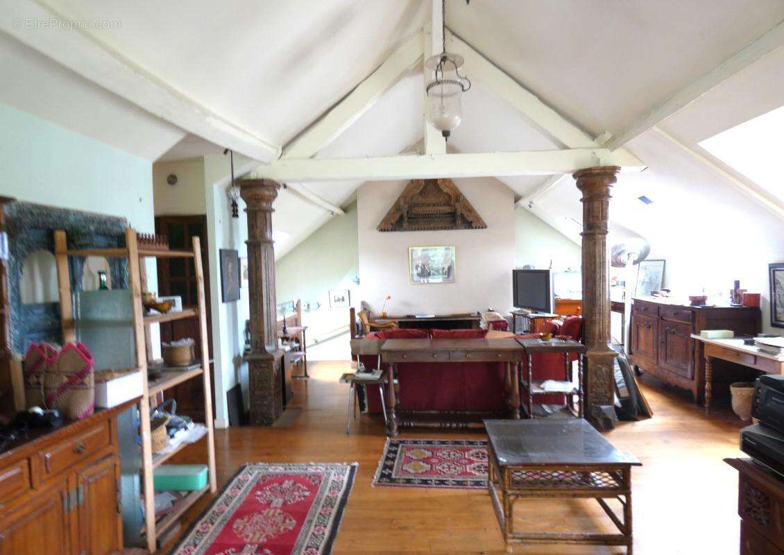 Maison 190 m² à Vaureal  - photo 3