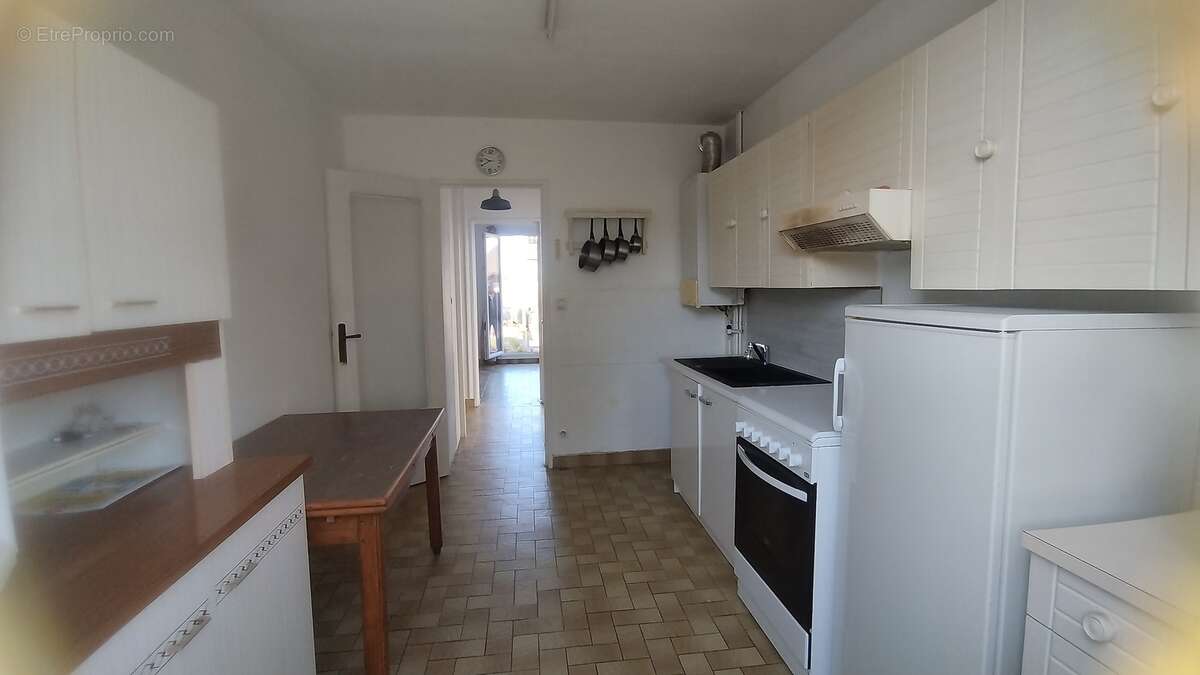 Maison à VARENNES-VAUZELLES