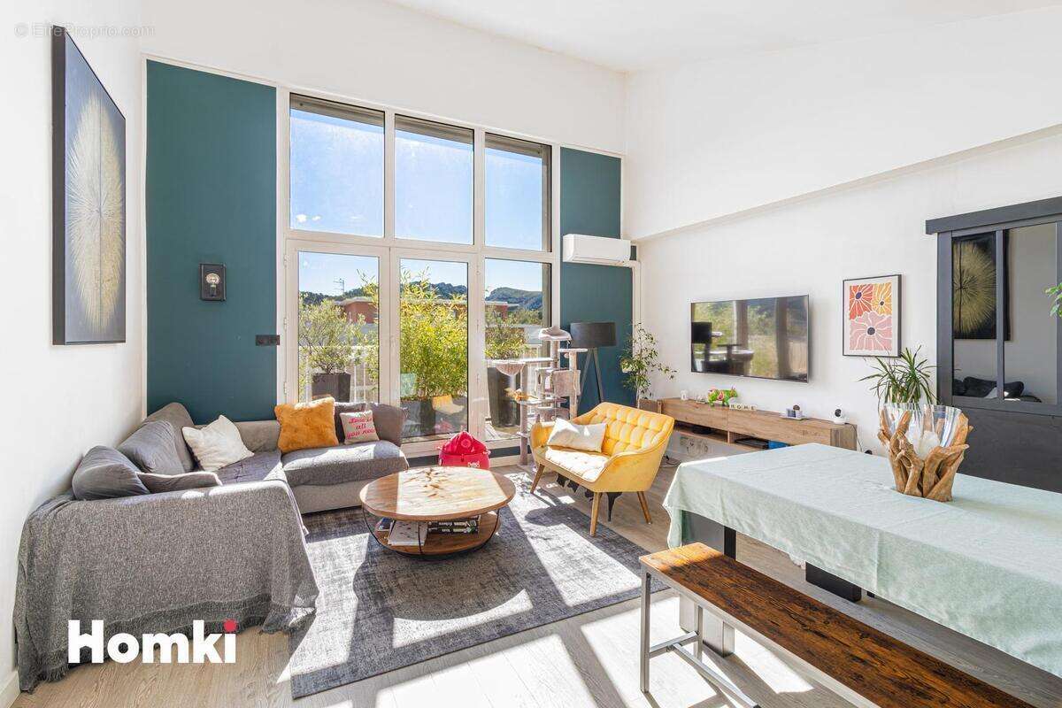 Appartement à MARSEILLE-9E