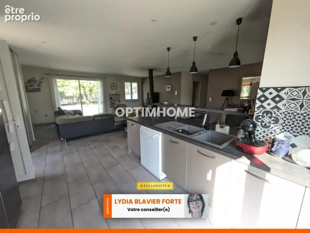Aureil(87220) – maison de plain-pied de 128 m² avec étang et terrain de 3 040 m² - photo 6