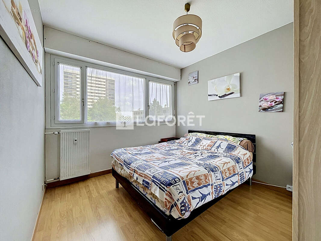 Appartement à RILLIEUX-LA-PAPE