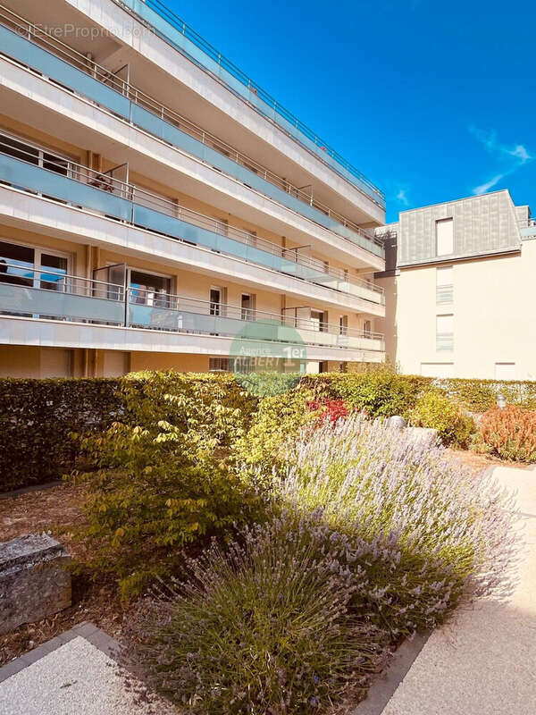 Appartement 70 m² à Le Havre  - photo 2