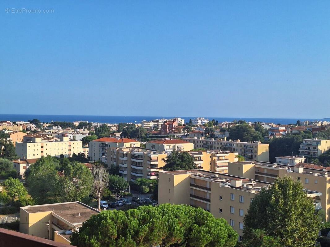 Appartement à CAGNES-SUR-MER