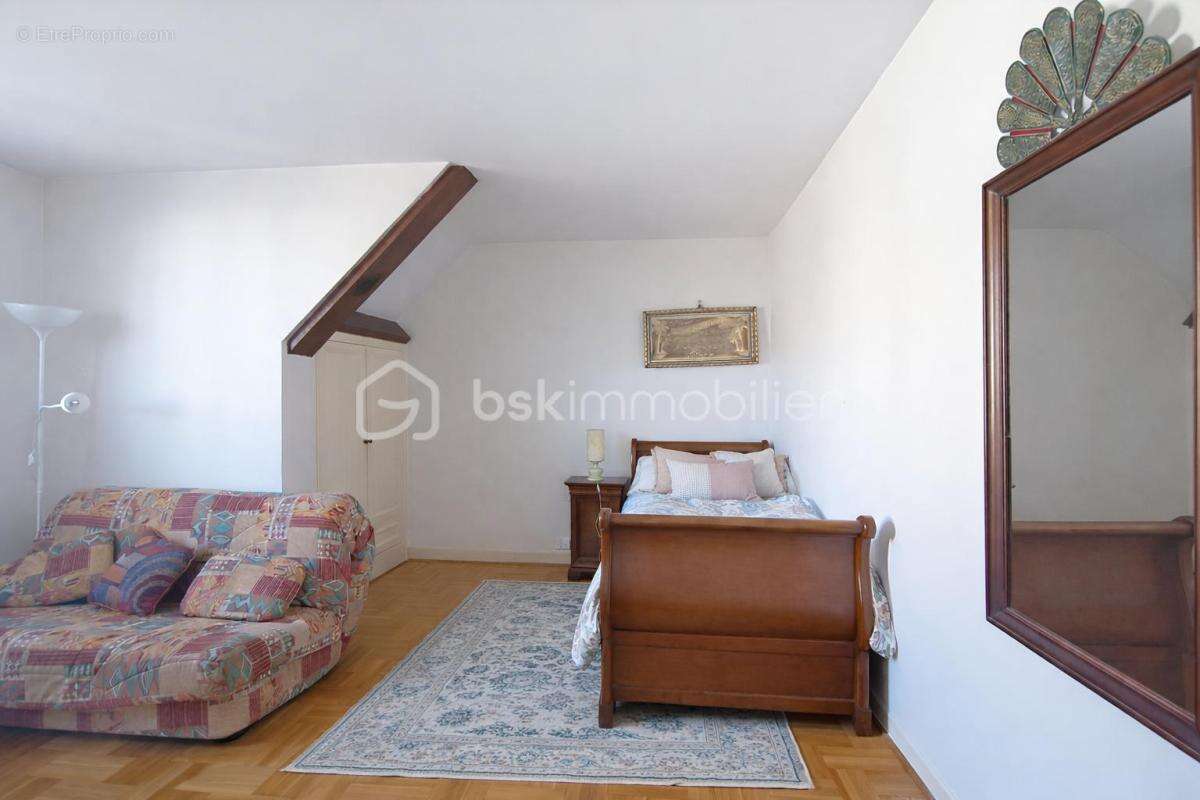 Maison à ROSNY-SOUS-BOIS