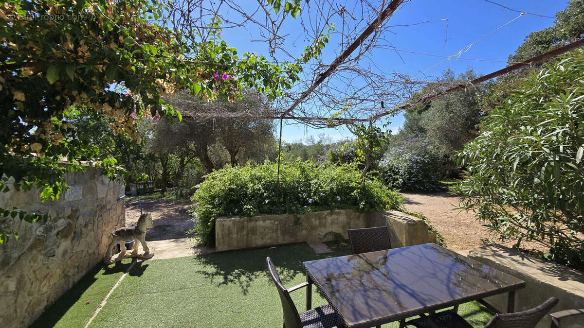 Appartement à SANARY-SUR-MER