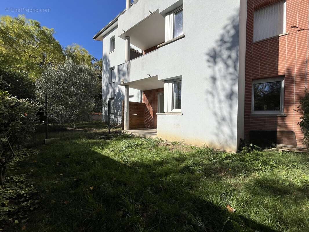 Appartement à FONBEAUZARD