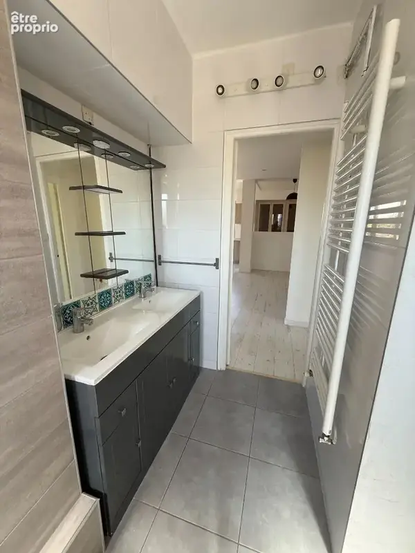 Appartement lumineux de 71 m² - Proche gare et centre-ville - photo 7