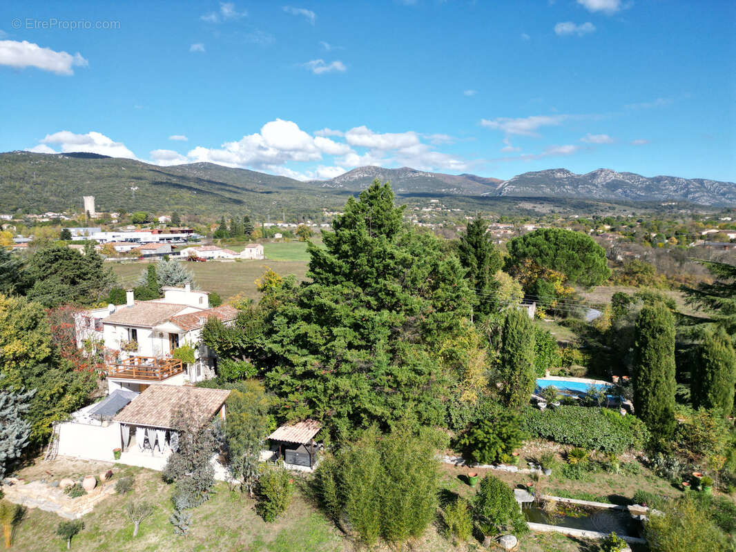 Maison à LAROQUE
