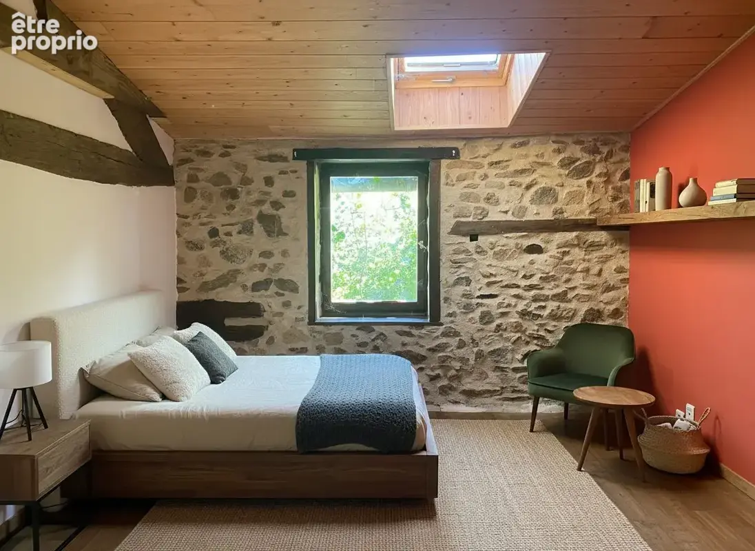 Maison 8 pièces 244 m² à vendre à Bujaleuf (87460) - photo 4