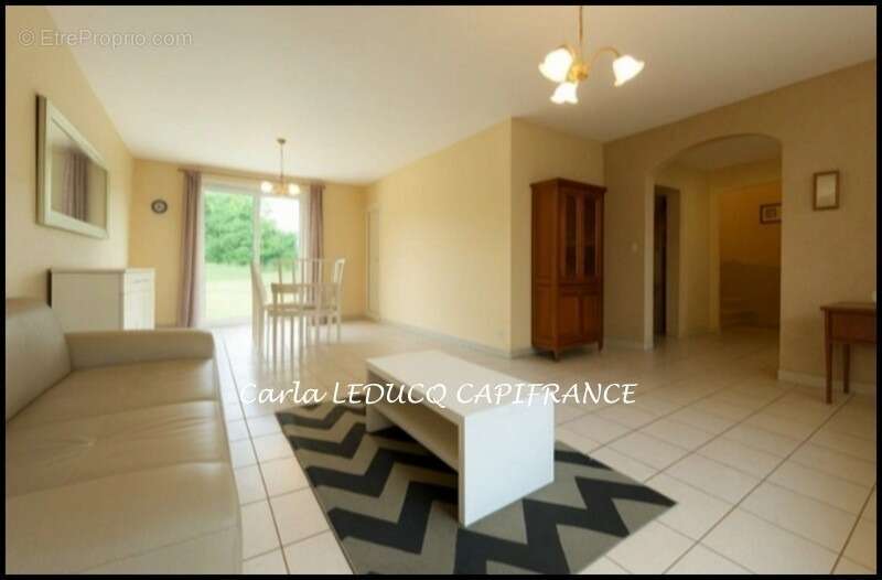 Maison à SAINT-MARTIN-DE-SAINT-MAIXENT