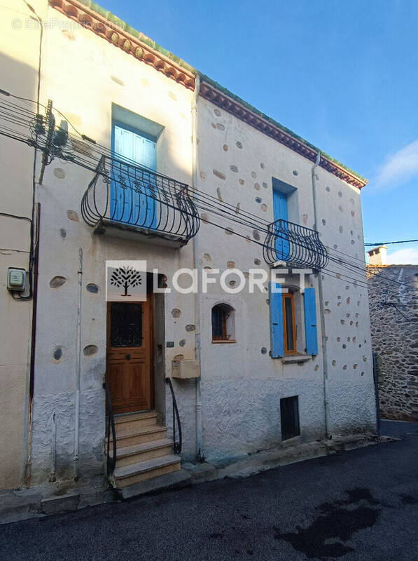 Maison à LATOUR-DE-FRANCE
