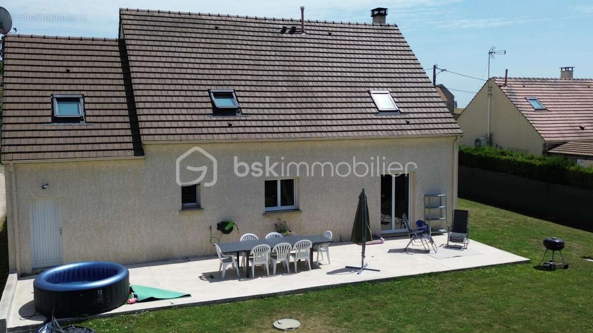 Superbe maison familiale de 7 pièces dont 5 chambres - photo 25