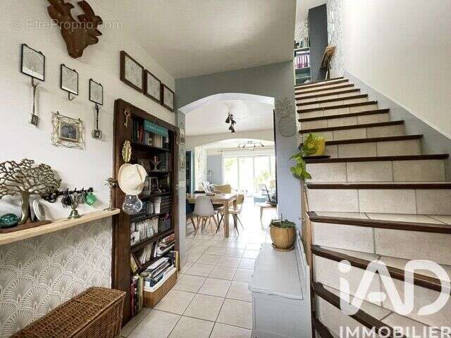 Photo 2 - Maison à MONTFERMEIL