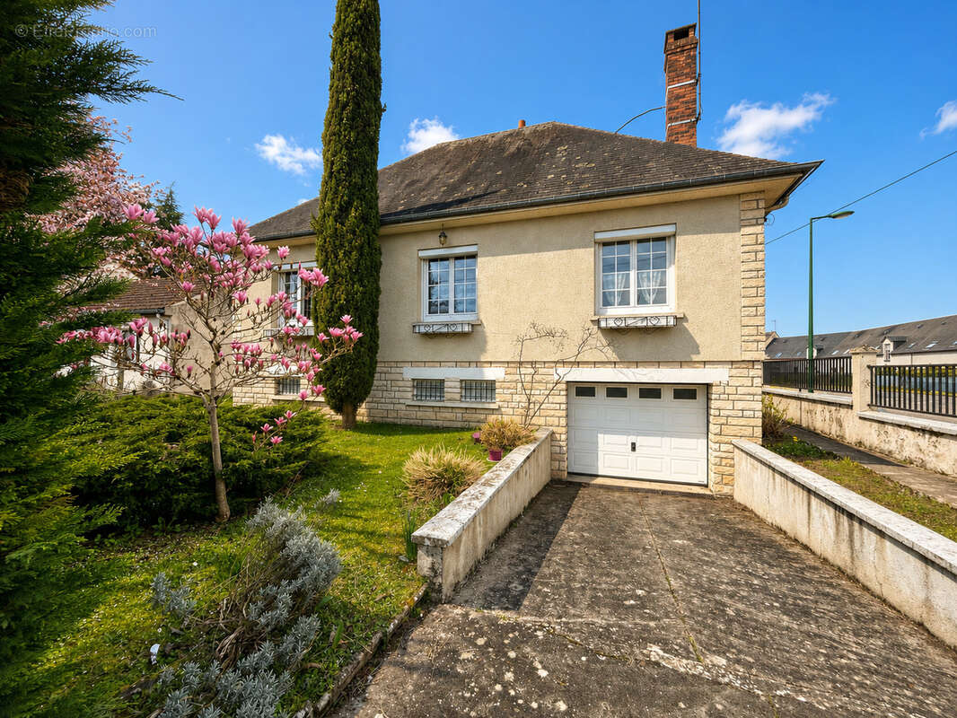 Maison à LORRIS