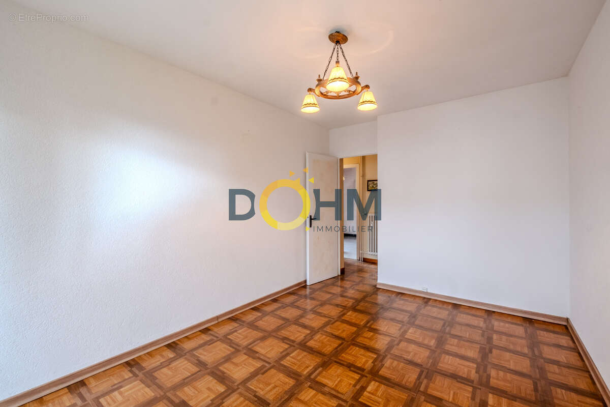 Appartement à AMBILLY