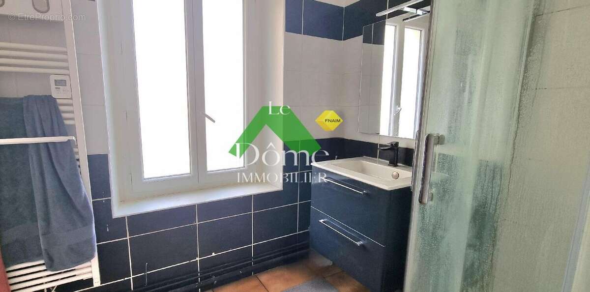 Appartement à MERU