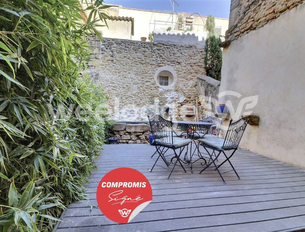 Maison à SAINT-CHAMAS