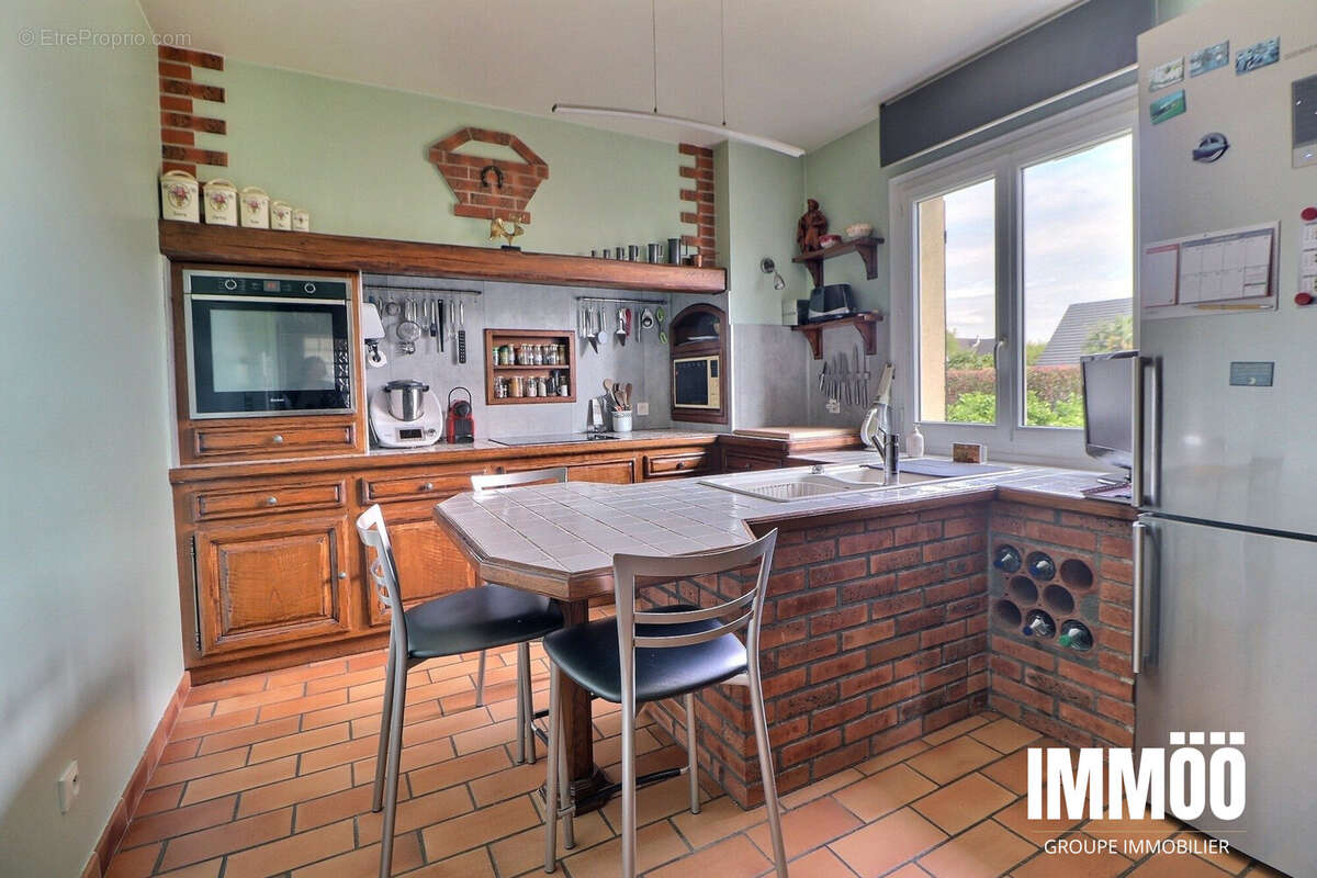 Maison à SAINT-PIERRE-DE-VARENGEVILLE