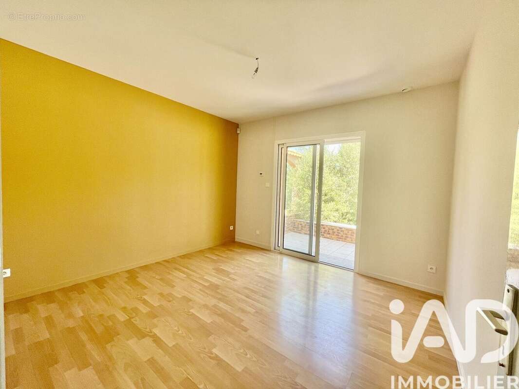 Photo 9 - Maison à MARCILLY-D&#039;AZERGUES