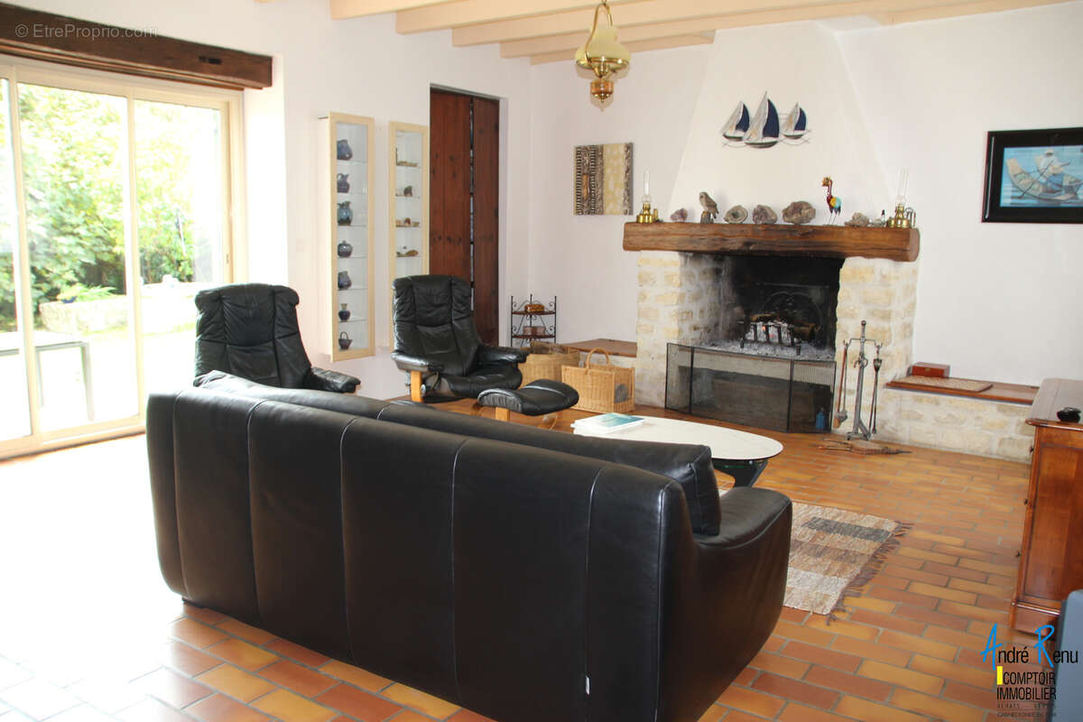 Maison à BARZAN