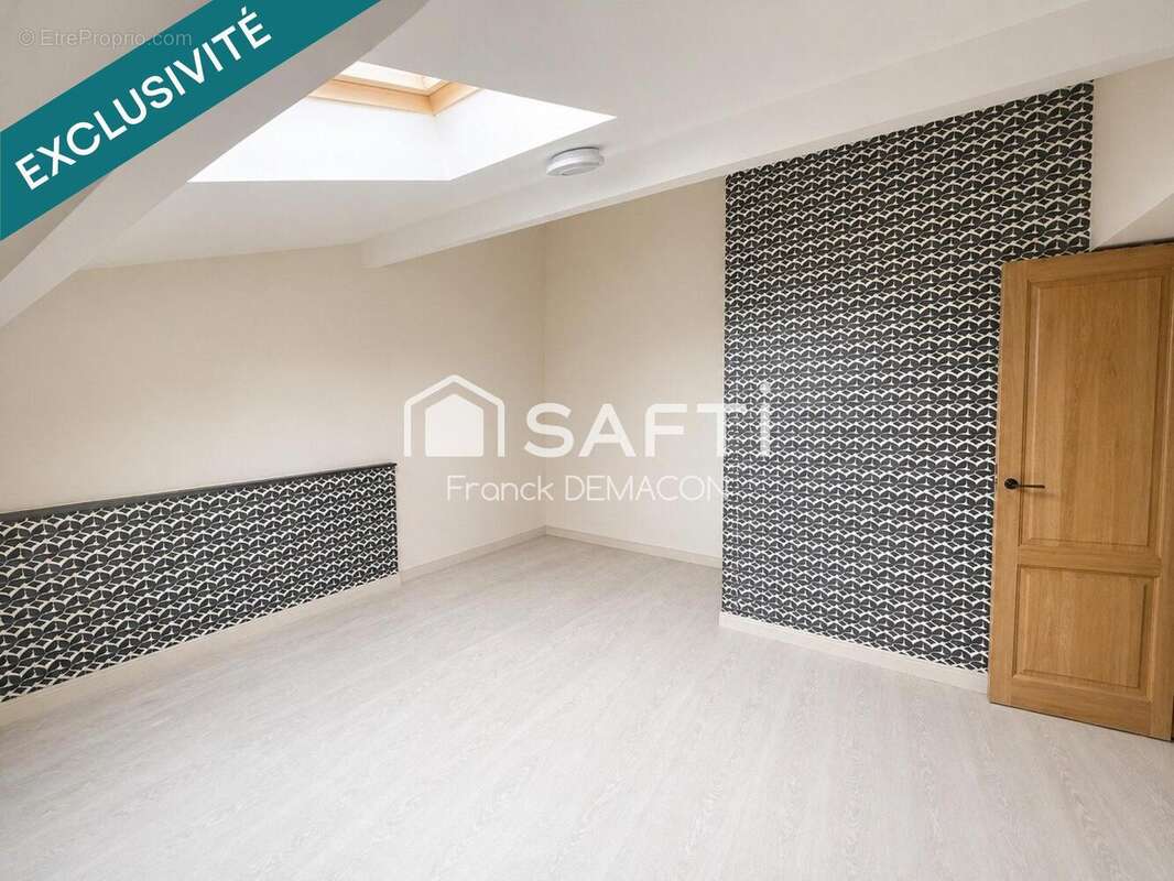 Maison 164 m² à Bazeilles-Sur-Othain  - photo 9