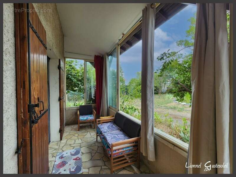 Maison à vendre de plain pieds 2/3 chambres sur la communes de Vélines en Dordogne (24) - photo 15