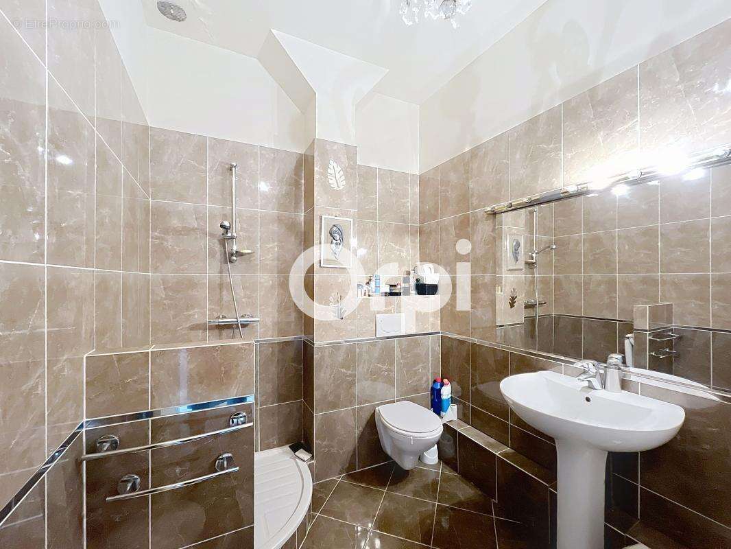 Appartement à BRIVE-LA-GAILLARDE