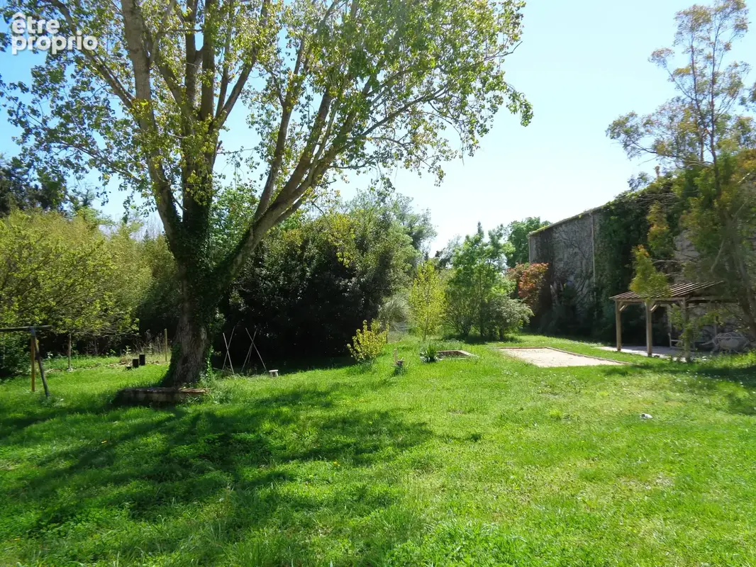 Herault Propriété d'exeption 800m2 sur 400000m2 - photo 145