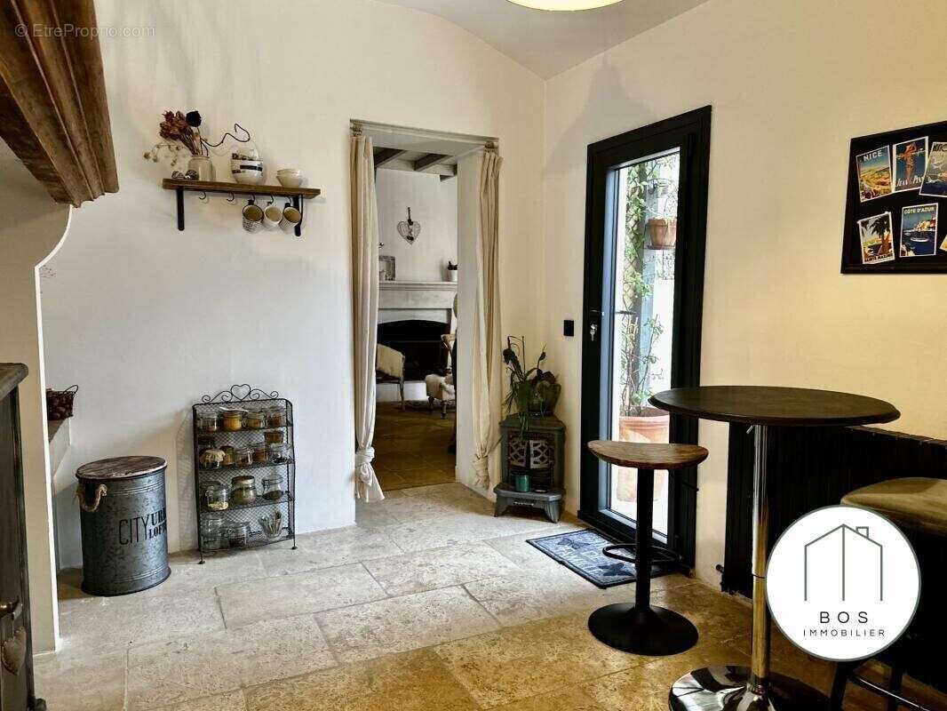 Maison à SALON-DE-PROVENCE