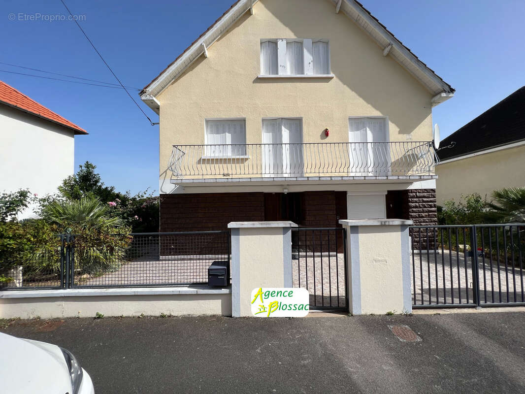 Maison à CHATELLERAULT