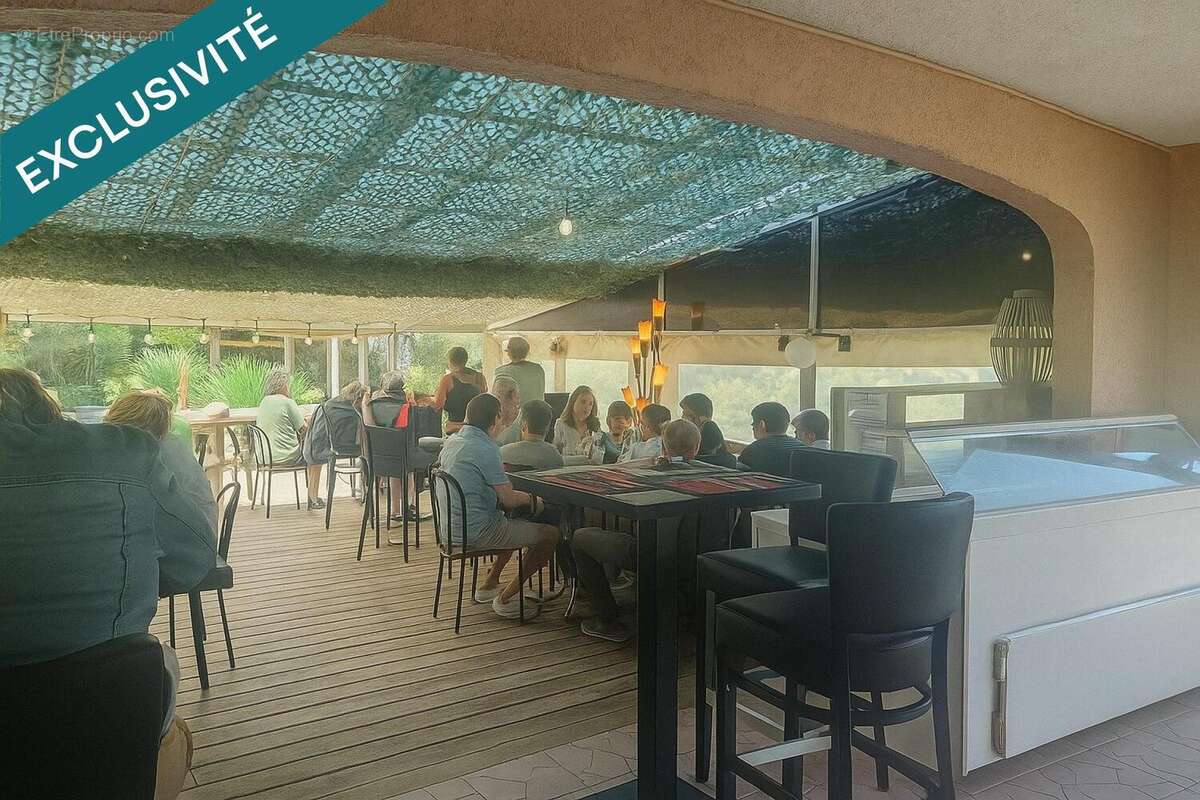 Photo 5 - Commerce à FREJUS