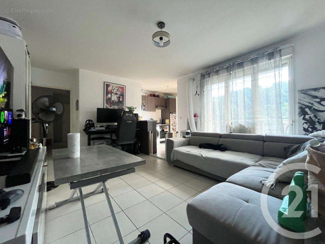 Appartement à SAINT-ANDRE-DE-LA-ROCHE