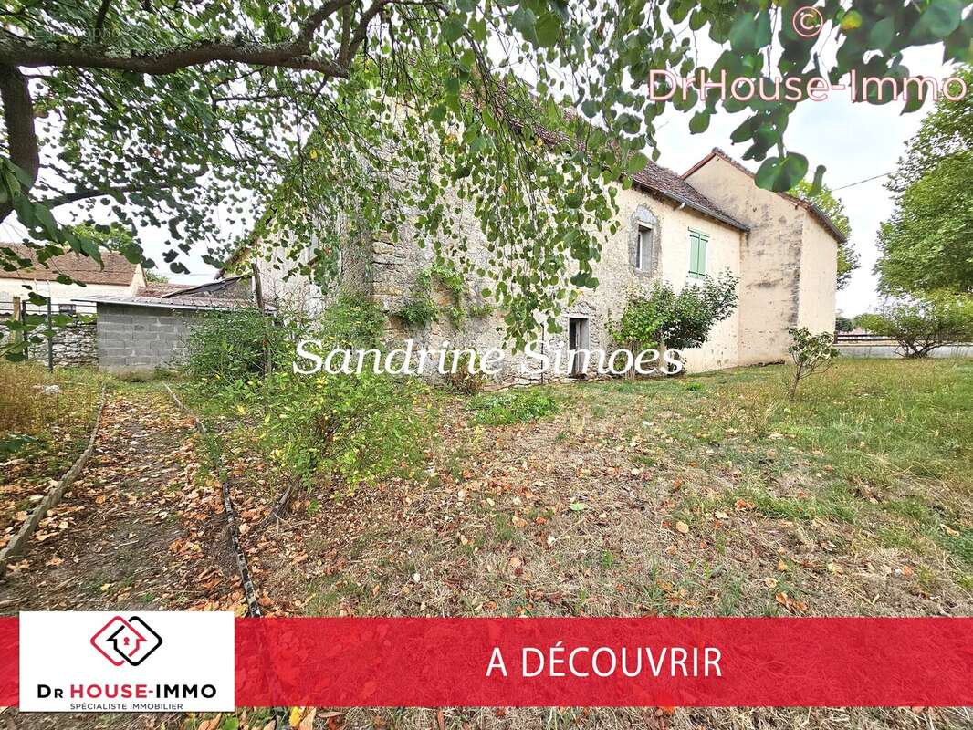 Maison à LA TRIMOUILLE