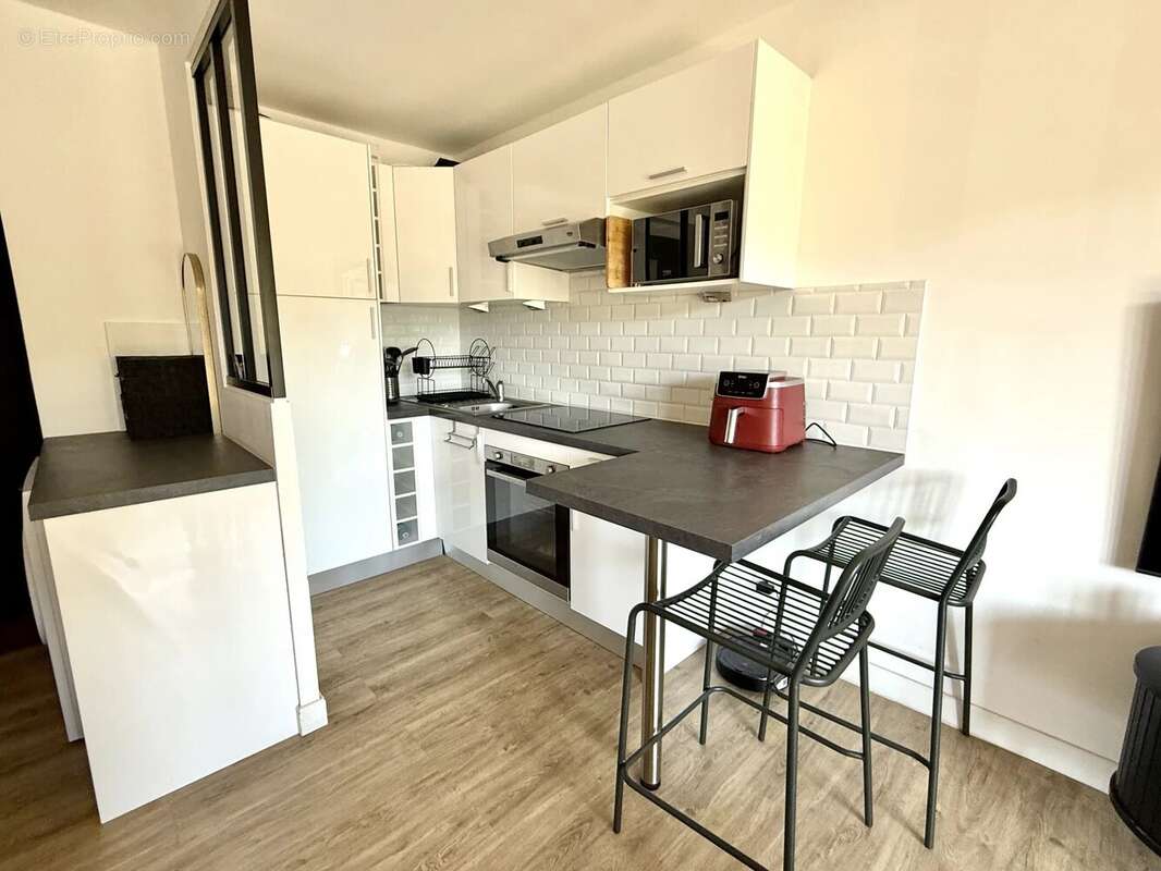 Appartement à VALLAURIS