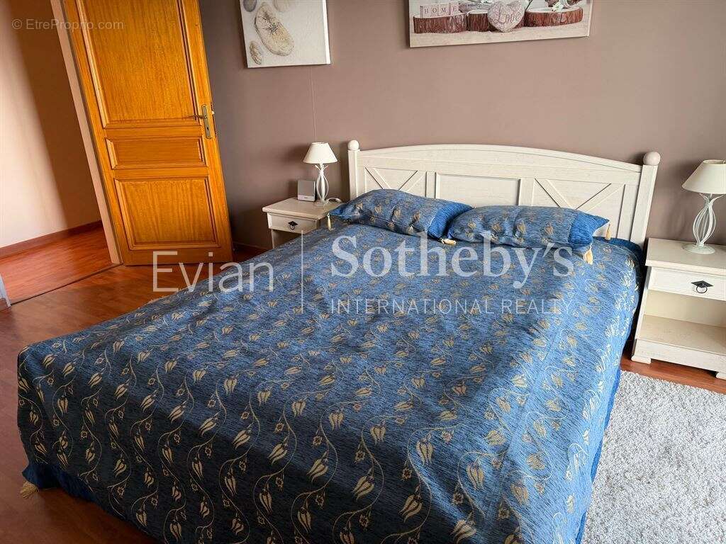 Appartement à EVIAN-LES-BAINS