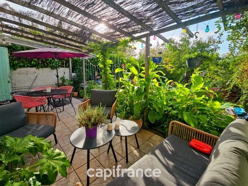Maison familiale avec jardin & studio indépendant – Saint-André-de-Cubzac ( haut de Port de Plagne) - photo 4