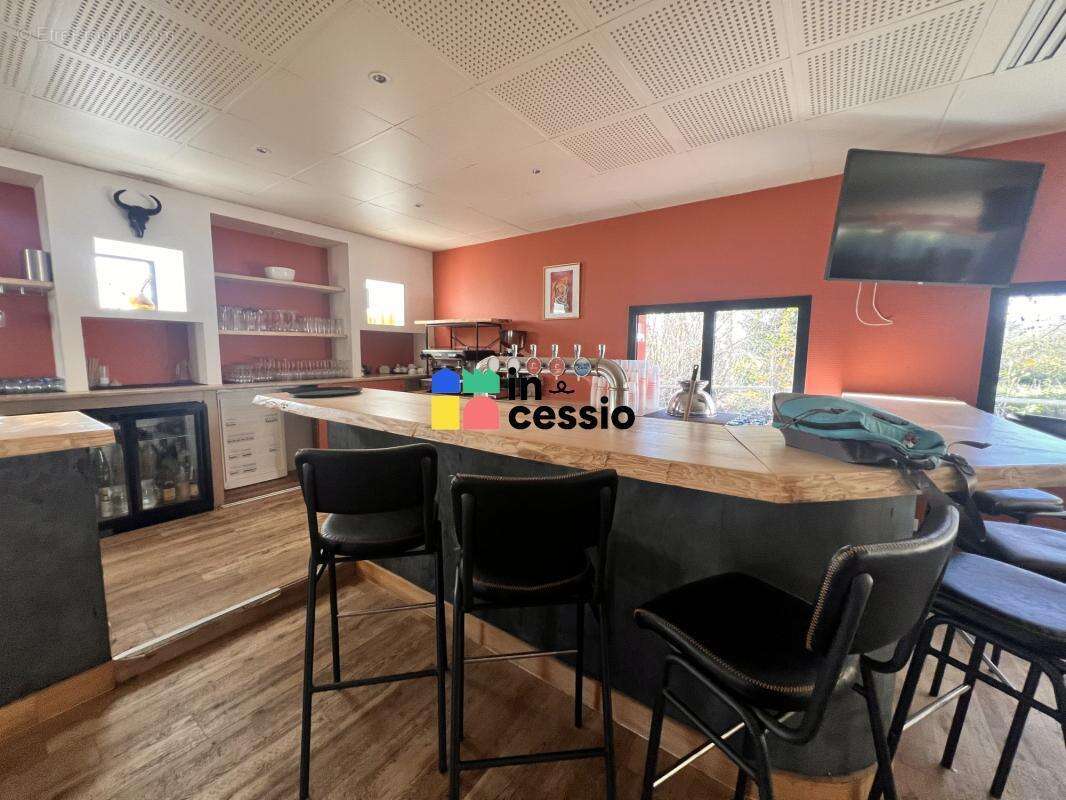 À vendre – murs de restaurant avec fonds en sus – le mans - photo 3