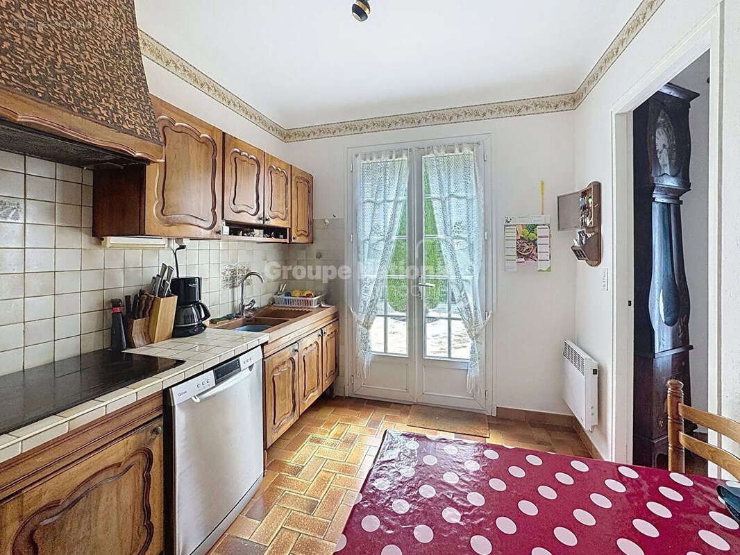 Maison à CHEVAL-BLANC